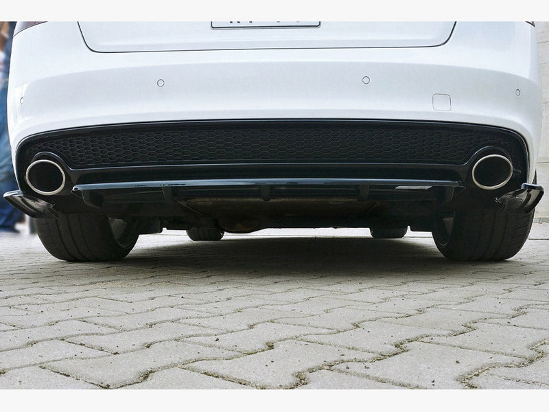 Maxton Design - Central Rear Splitter (Vertical Bars) Audi A5 S-line 8T FL Coupe / Sportback (2011-2016)