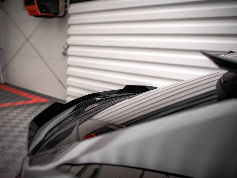 Maxton Design - LOWER SPOILER CAP LAMBORGHINI URUS MK1