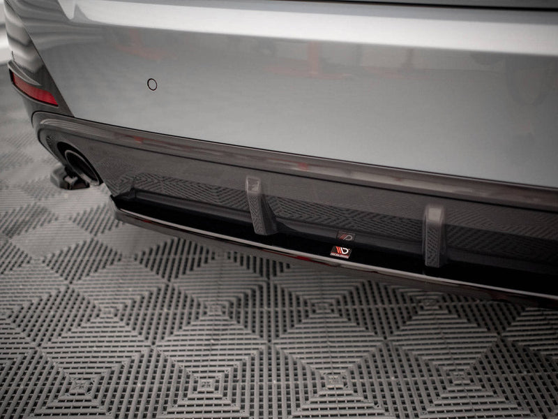 Maxton Design - CENTRAL REAR SPLITTER BMW 4 GRAN COUPE M-PACK G26
