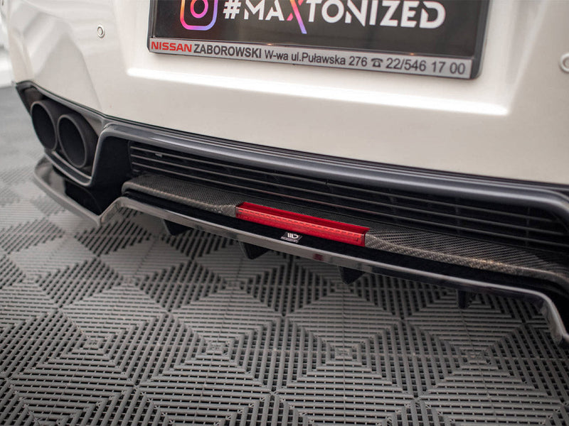 Maxton Design - CENTRAL REAR SPLITTER + FLAPS NISSAN GTR R35 1ST FACELIFT