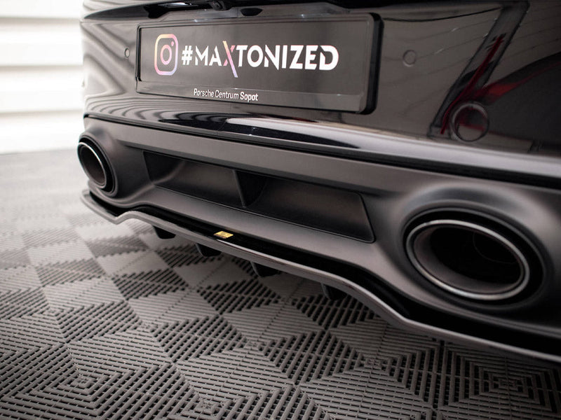 Maxton Design - CENTRAL REAR SPLITTER (VERTICAL BARS) PORSCHE 911 TURBO S 992