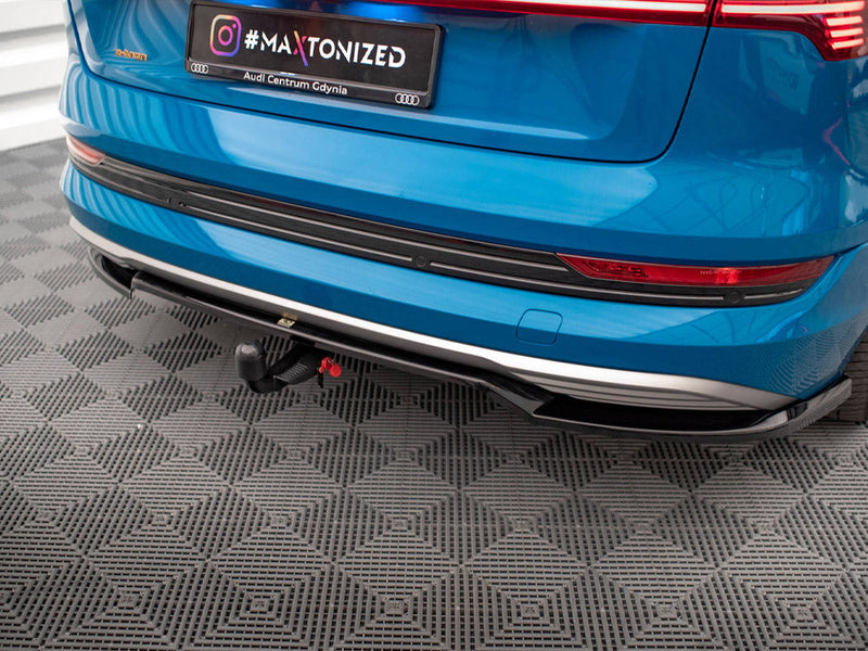 Maxton Design - CENTRAL REAR SPLITTER (VERTICAL BARS) AUDI E-TRON