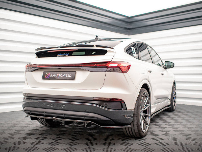 Maxton Design - CENTRAL REAR SPLITTER (VERTICAL BARS) AUDI Q4 E-TRON SPORTBACK MK1