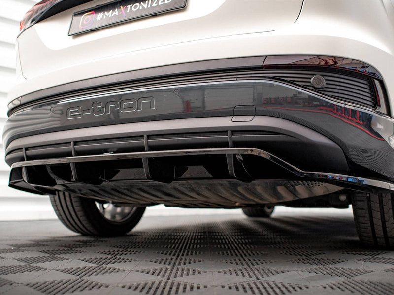 Maxton Design - CENTRAL REAR SPLITTER (VERTICAL BARS) AUDI Q4 E-TRON SPORTBACK MK1