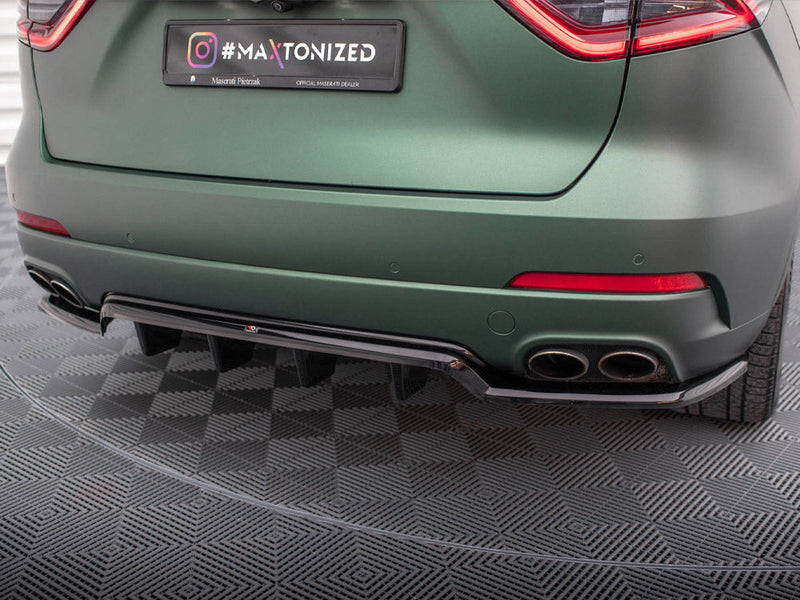 Maxton Design - CENTRAL REAR SPLITTER (VERTICAL BARS) MASERATI LEVANTE MK1