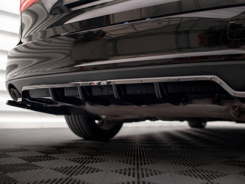 Maxton Design - CENTRAL REAR SPLITTER V.2 (VERTICAL BARS) VOLVO V90 MK2