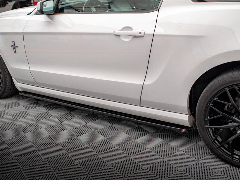 Maxton Design - SIDE SKIRTS DIFFUSERS FORD MUSTANG MK5 FACELIFT