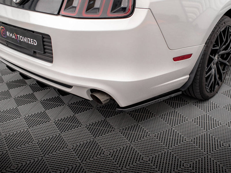 Maxton Design - REAR SIDE SPLITTERS FORD MUSTANG MK5 FACELIFT