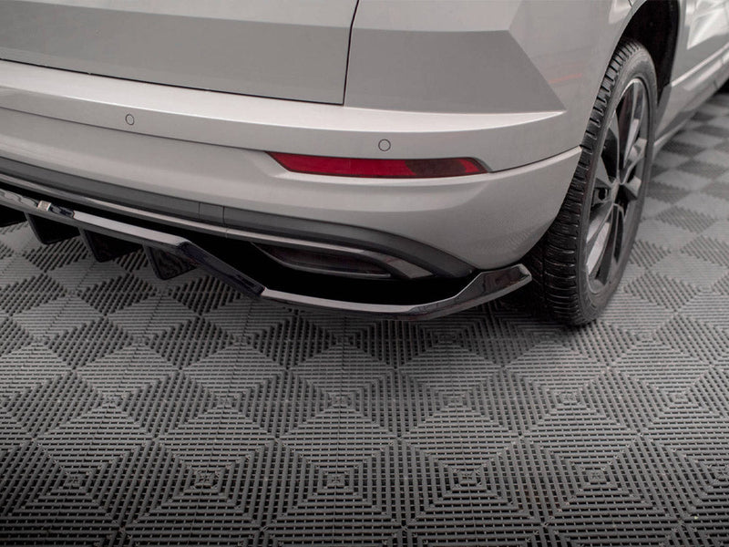 Maxton Design - CENTRAL REAR SPLITTER (VERTICAL BARS) SKODA KAROQ SPORTLINE MK1 FACELIFT