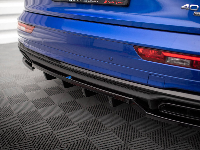 Maxton Design - CENTRAL REAR SPLITTER (VERTICAL BARS) AUDI Q5 S-LINE SUV MK2 FACELIFT