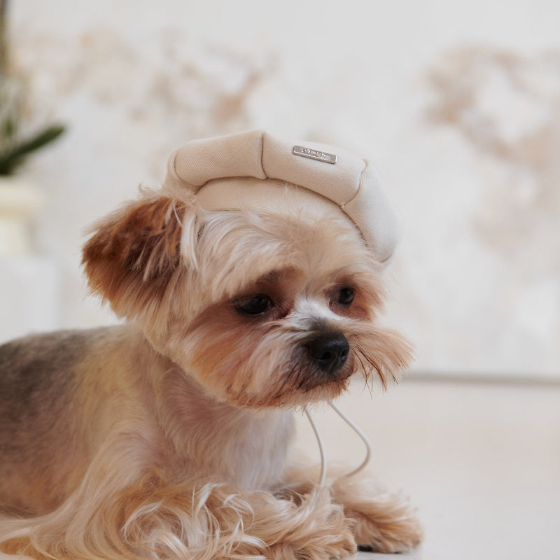 Beret with Metal Buckle