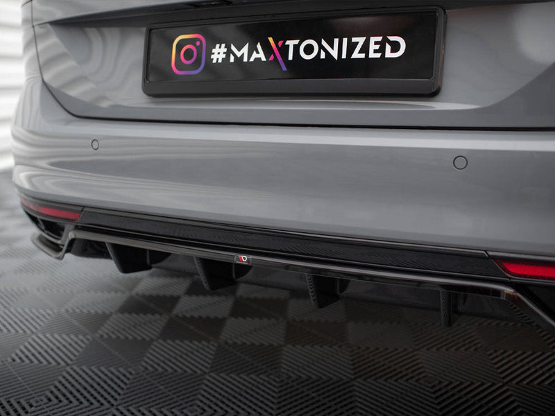 Maxton Design - CENTRAL REAR SPLITTER (VERTICAL BARS) VOLKSWAGEN PASSAT R-LINE B8 FACELIFT