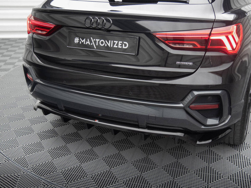 Maxton Design - CENTRAL REAR SPLITTER (VERTICAL BARS) AUDI Q3 SPORTBACK F3