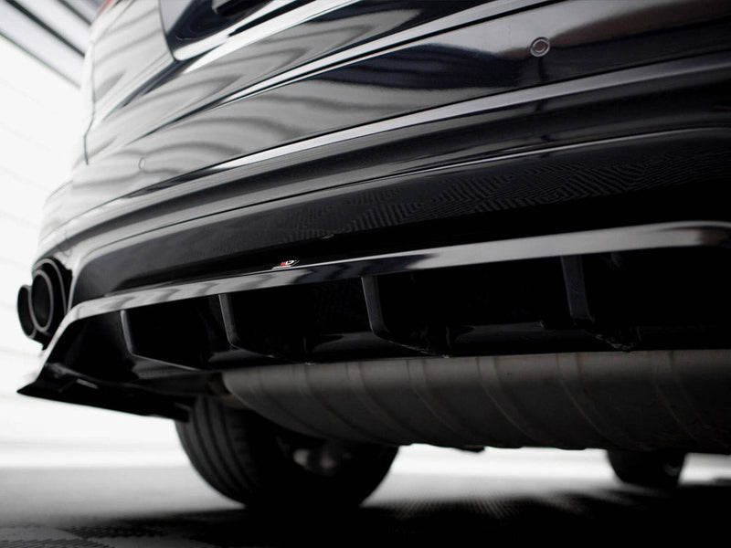 Maxton Design - CENTRAL REAR SPLITTER (VERTICAL BARS) PORSCHE CAYENNE MK2 FACELIFT