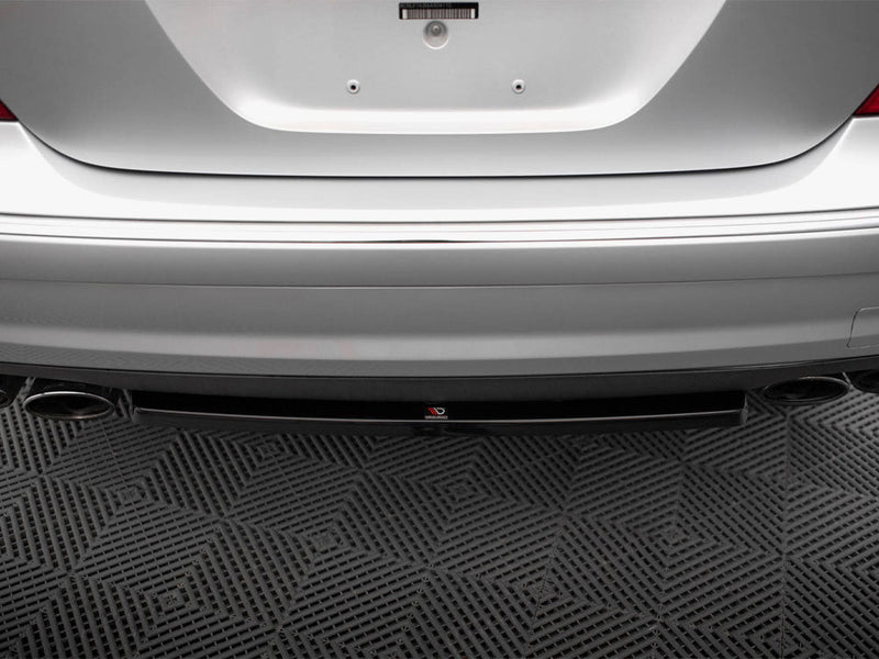 Maxton Design - Central Rear Splitter Mercedes-Benz E 55 AMG W211