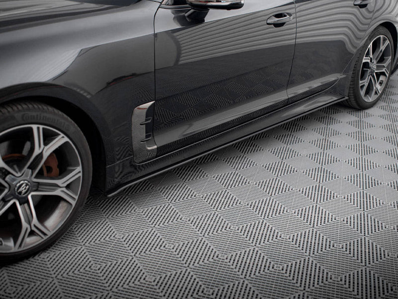 Maxton Design - STREET PRO SIDE SKIRTS DIFFUSERS KIA STINGER GT / GT-LINE MK1