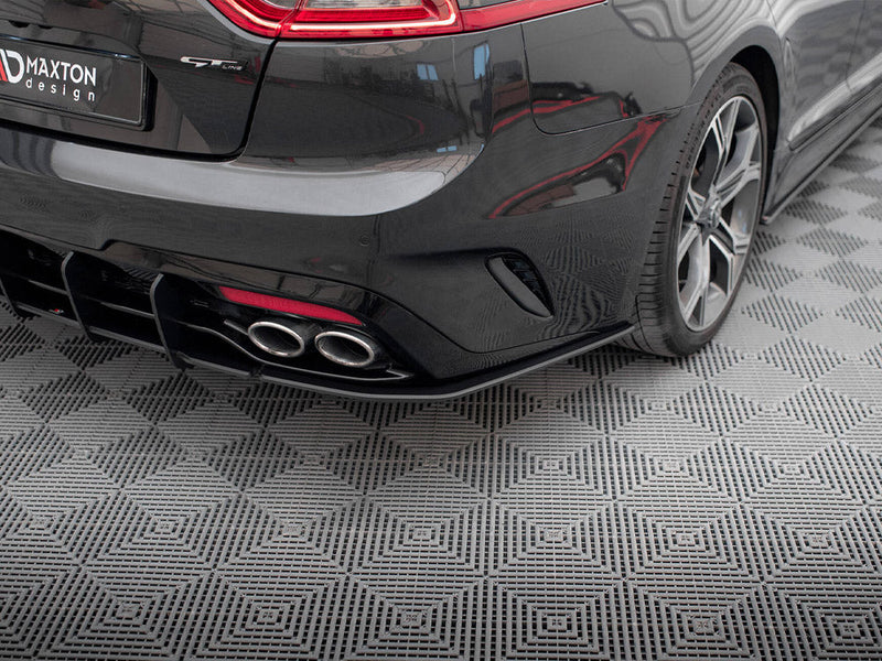 Maxton Design - STREET PRO REAR SIDE SPLITTERS KIA STINGER GT-LINE MK1