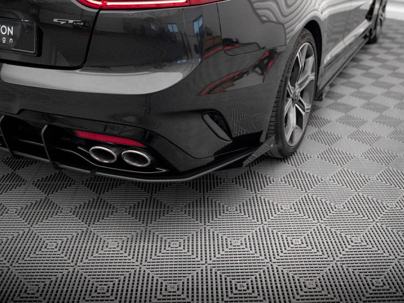 Maxton Design - STREET PRO REAR SIDE SPLITTERS + FLAPS KIA STINGER GT-LINE MK1