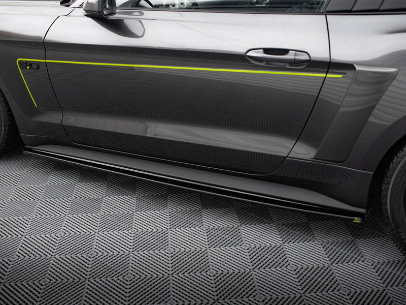 Maxton Design - Side Skirts Diffusers Ford Mustang GT Mk6