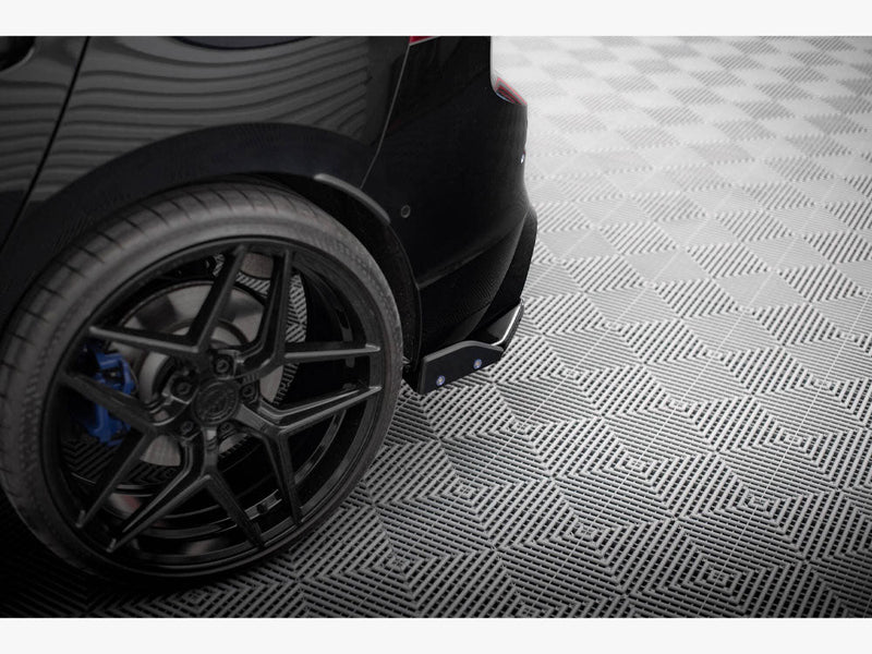 Maxton Design - Rear Side Splitters V.5 + Flaps Volkswagen Golf R Mk8