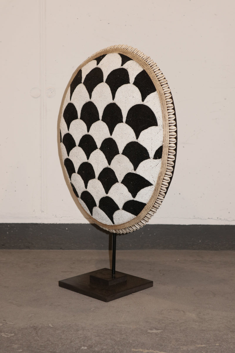 Cameroon Beaded Shield - L - 54cm Black & White 03