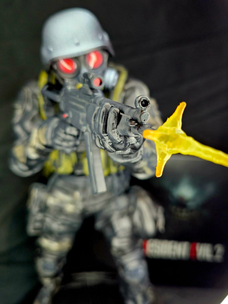 Hunk Resident Evil 2 1/6 Figure with removable muzzle flash