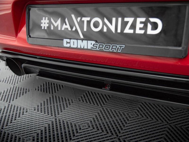 Maxton Design - Central Rear Splitter VW GOLF MK7 GTI Clubsport (2016-2017)