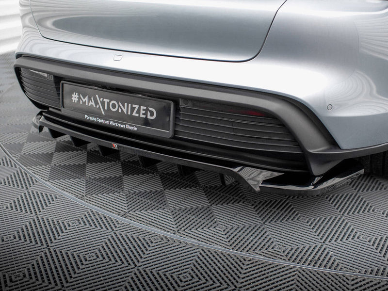 Maxton Design - CENTRAL REAR SPLITTER (VERTICAL BARS) PORSCHE TAYCAN / TAYCAN 4 / TAYCAN 4S / TAYCAN GTS MK1