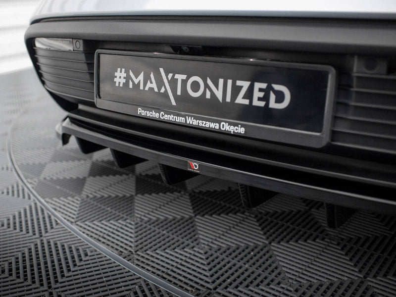 Maxton Design - CENTRAL REAR SPLITTER (VERTICAL BARS) PORSCHE TAYCAN / TAYCAN 4 / TAYCAN 4S / TAYCAN GTS MK1