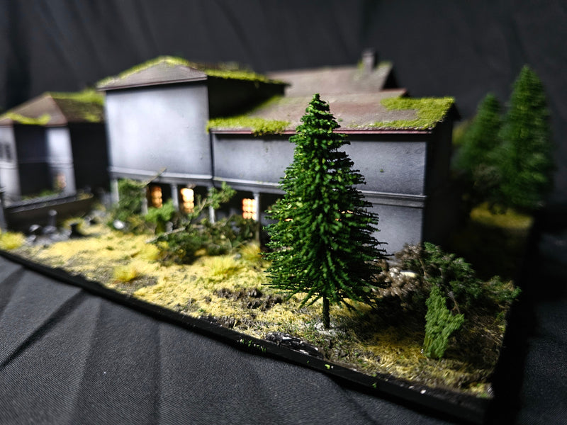 Resident Evil Spencer Mansion with lights limited numbers Worldwide