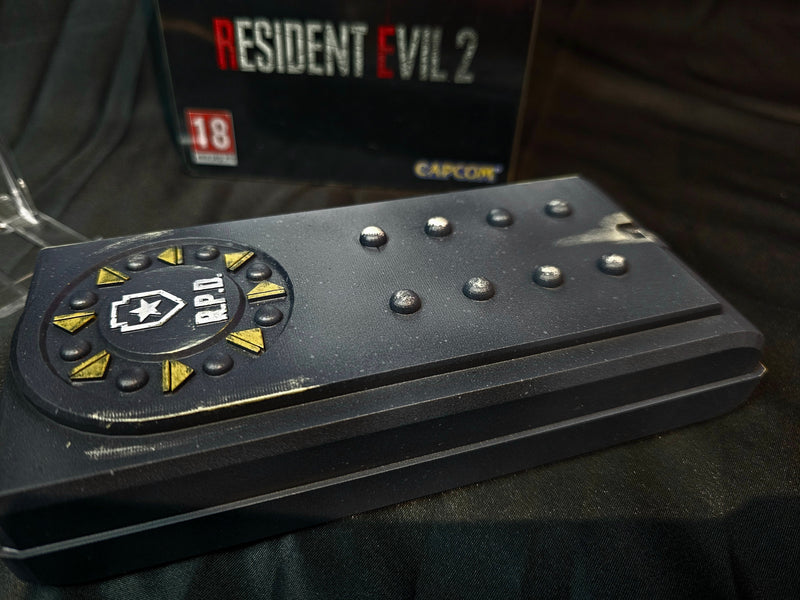 Resident Evil 2 Portable Safe 1:1 prop