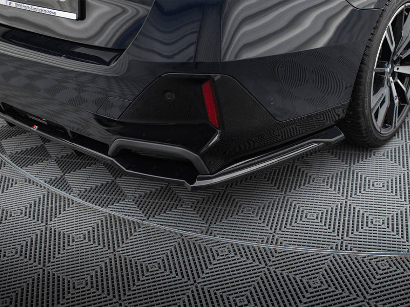 Maxton Design - Rear Splitter (with Vertical Bars) V.1 BMW 5 / i5 M-Pack Sedan / Touring G60 / G61