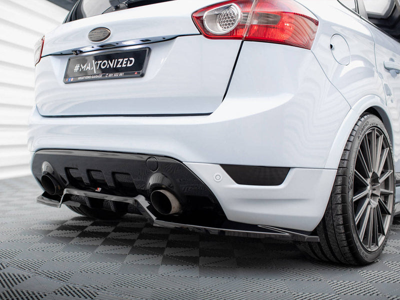 Maxton Design - CENTRAL REAR SPLITTER (VERTICAL BARS) FORD KUGA ST MK1