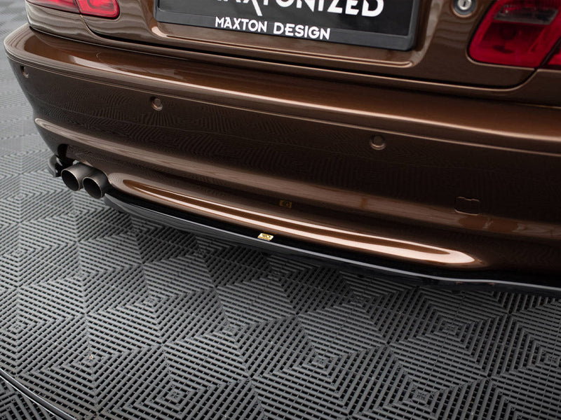 Maxton Design - Central Rear Splitter (Vertical Bars) BMW 3 E46 Coupe M-Pack