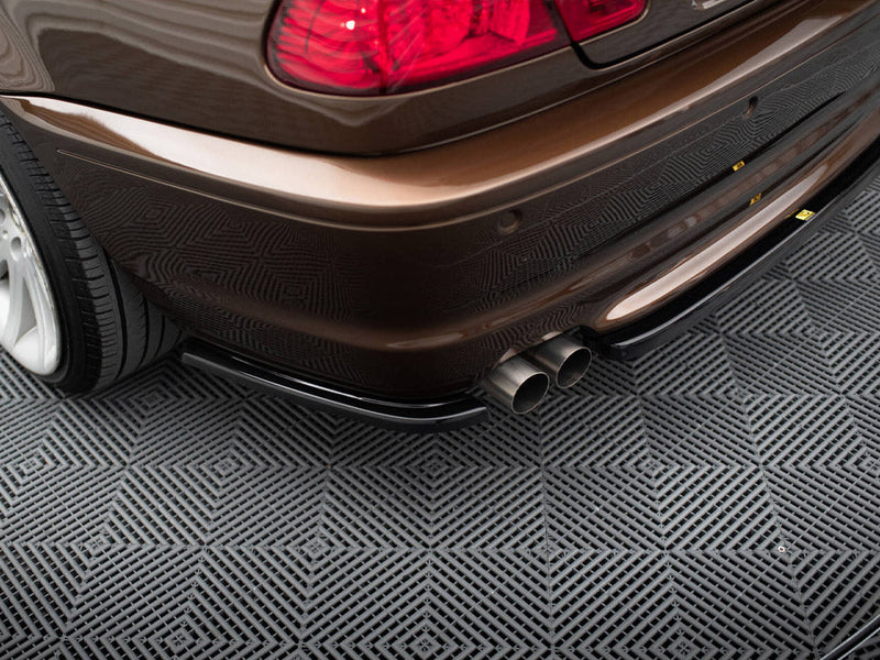 Maxton Design - Central Rear Splitter (Vertical Bars) BMW 3 E46 Coupe M-Pack