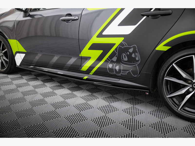Maxton Design - Side Skirts Diffusers Toyota Corolla GR Sport Touring Sports XII