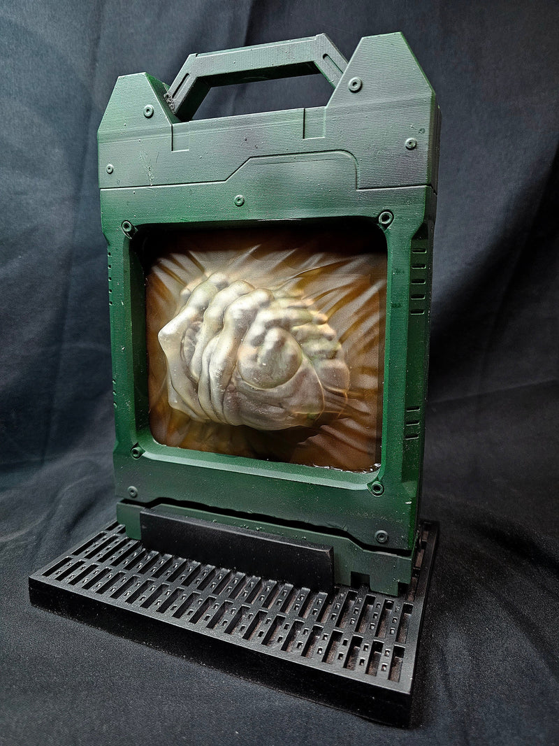 Alien Romulus 1/2 Scale Facehugger Stasis movie prop