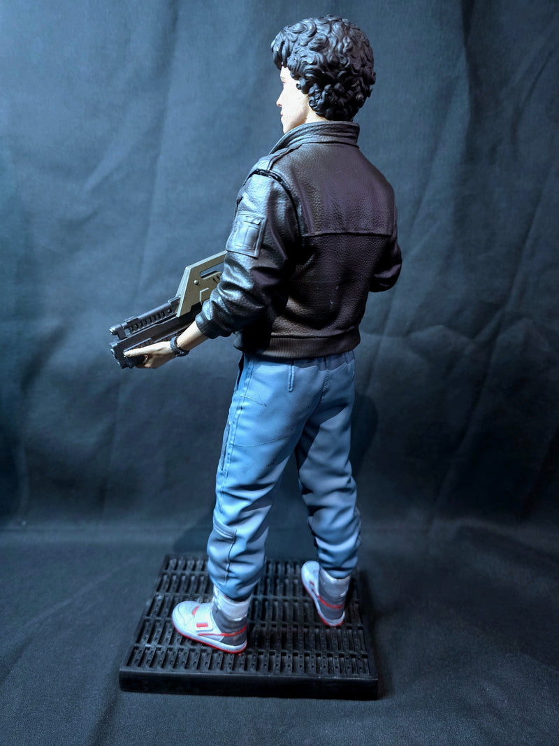 Aliens 1/6 Ripley Statue (jacket Variant)