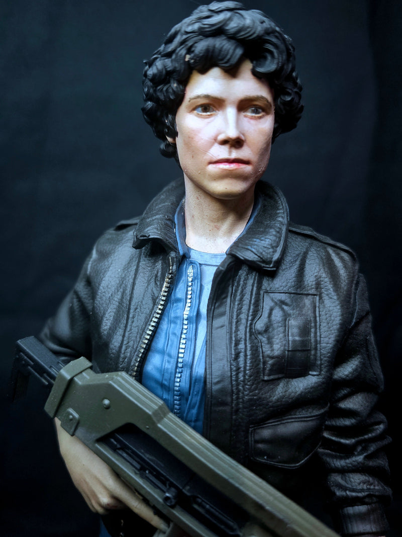 Aliens 1/6 Ripley Statue (jacket Variant)