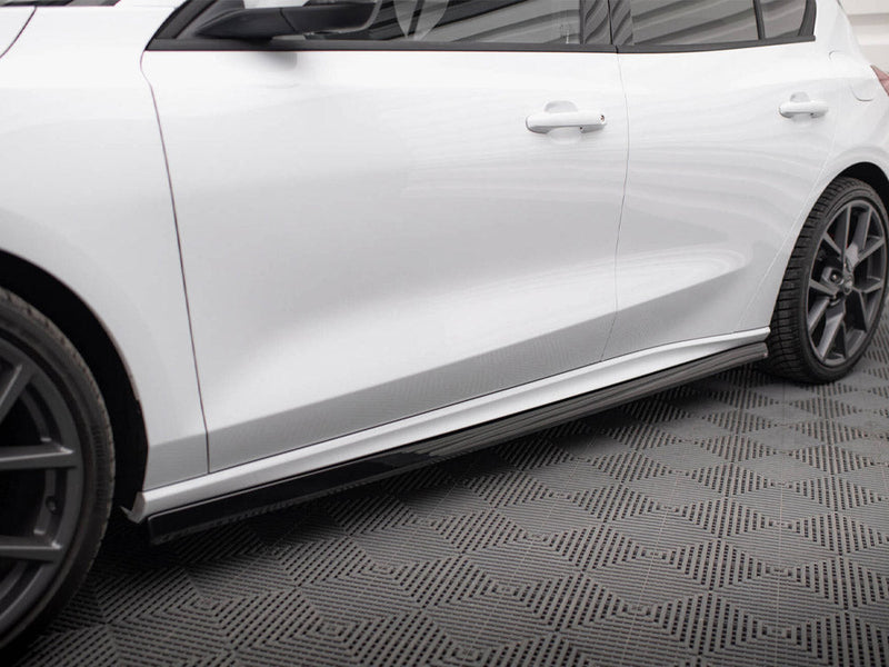 Maxton Design - Side Skirts Diffusers V.5 Ford Focus ST / ST-Line Mk4 Facelift