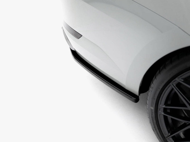 Maxton Design - Rear Side Splitters V.3 Skoda Superb Liftback / Combi Mk3
