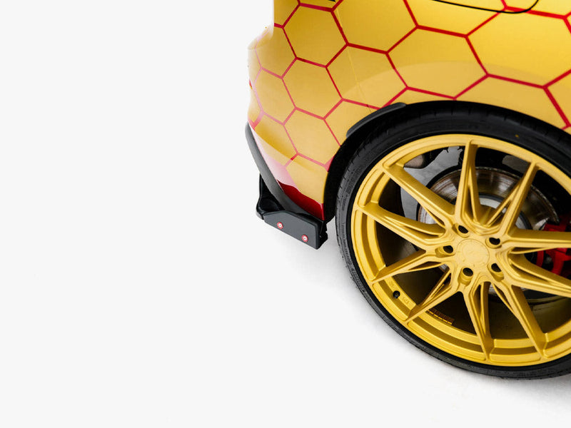 Maxton Design - Rear Side Splitters V.1 + Flaps Volkswagen Golf GTI Clubsport Mk8 Facelift