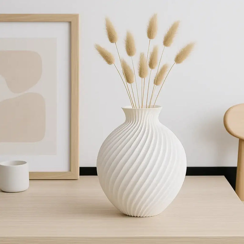The Donatella Vase – Fashion-Inspired Spiral 3D Printed Decor