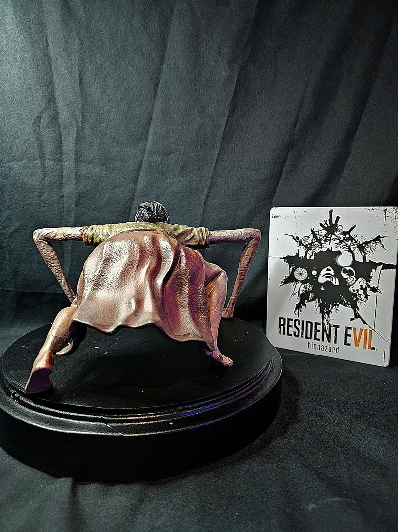 1/6 Resident Evil 7 Marguerite Baker Statue