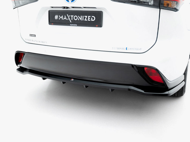 Maxton Design - Rear Splitter (Vertical Bars) Toyota Highlander Mk4