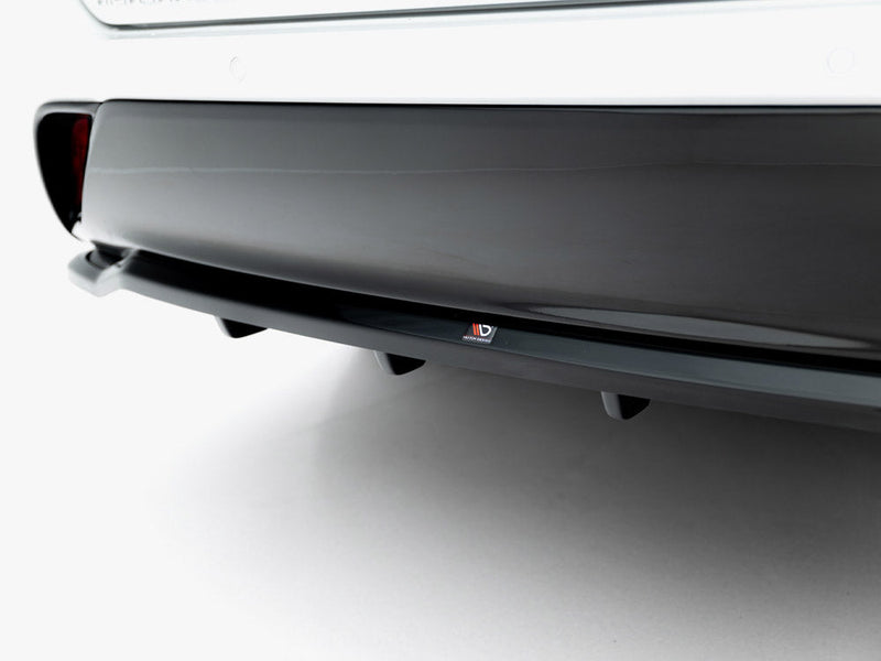 Maxton Design - Rear Splitter (Vertical Bars) Toyota Highlander Mk4