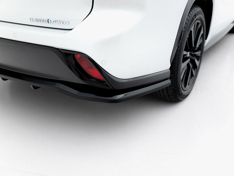 Maxton Design - Rear Splitter (Vertical Bars) Toyota Highlander Mk4
