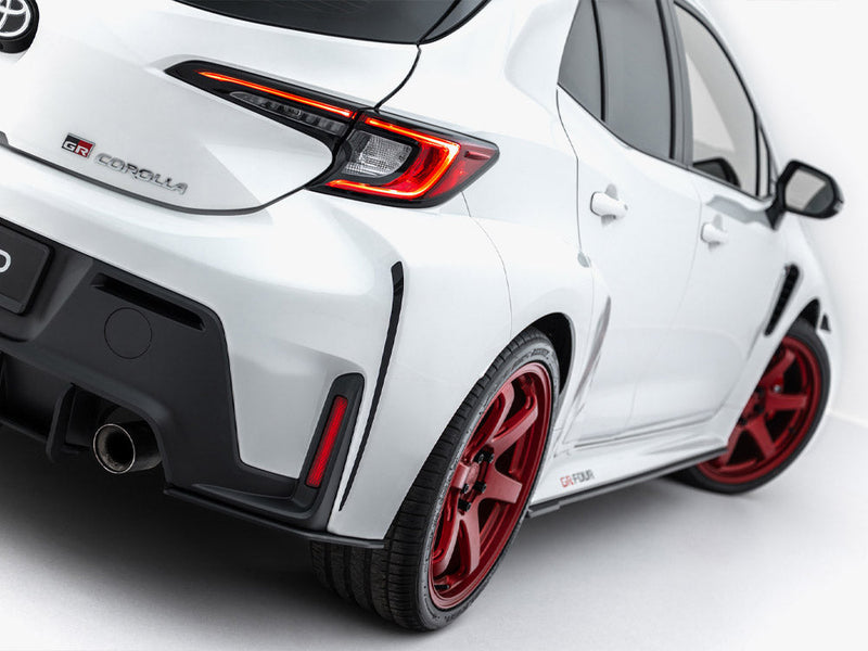Maxton Design - Street Pro Side Skirts Diffusers Toyota GR Corolla Mk12