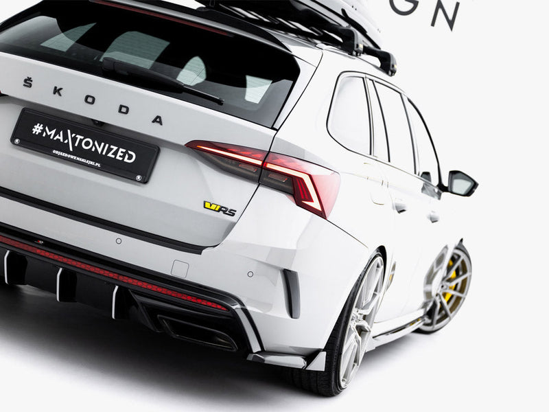 Maxton Design - Rear Side Splitters V.8 Skoda Octavia RS Liftback / Estate Mk4