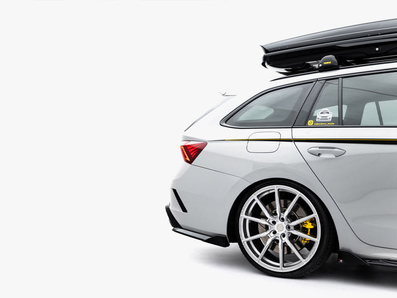 Maxton Design - Rear Side Splitters V.8 Skoda Octavia RS Liftback / Estate Mk4